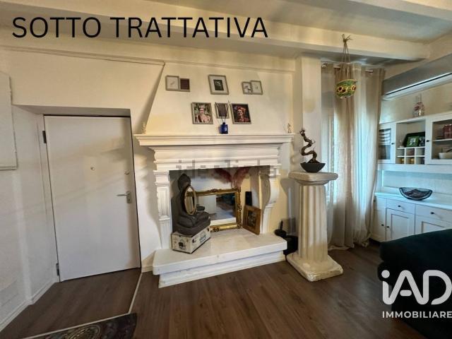 Costruzione in vendita di m² in Via Cavecchie