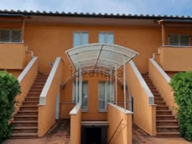 Costruzione in vendita di m² in Via degli Ulivi