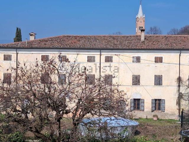 Costruzione in vendita di m² in Via dei Bandi