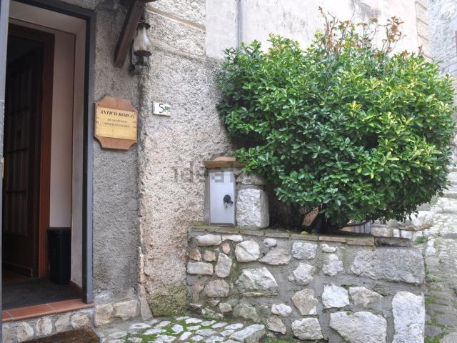 Costruzione in vendita di m² in Via del Fico, 5