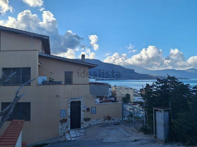 Costruzione in vendita di m² in Via dell&apos ariete
