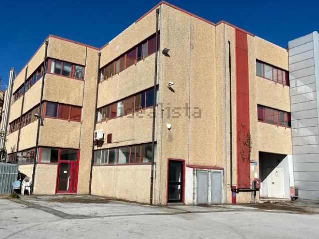 Costruzione in vendita di m² in Via delle Pianazze, 70