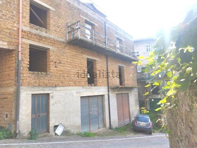 Costruzione in vendita di m² in Via delle Sorgenti