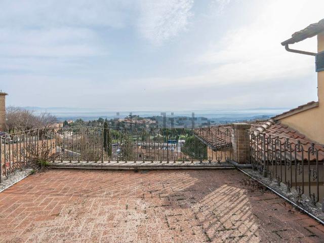 Costruzione in vendita di m² in Via di Voltaia Nel Corso, 57