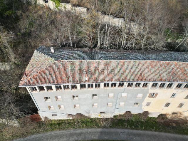 Costruzione in vendita di m² in Via Dragodena, 5