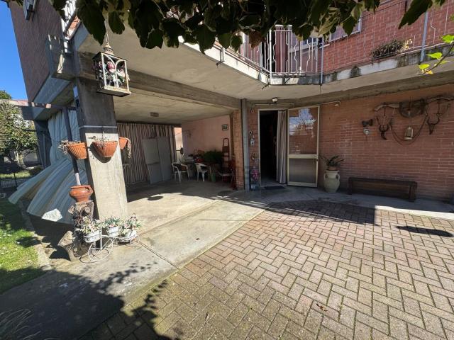 Costruzione in vendita di m² in Via Enrico Mattei, 148