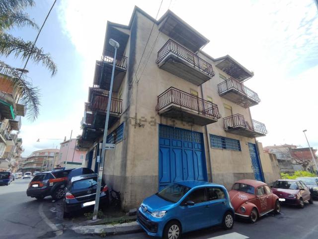 Costruzione in vendita di m² in Via Fratelli Bandiera