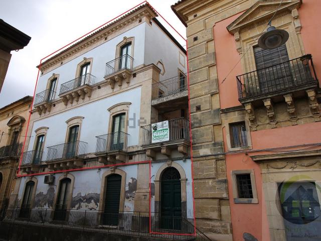 Costruzione in vendita di m² in Via Guglielmo Marconi, 60