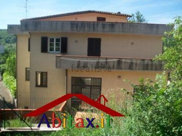 Costruzione in vendita di m² in Via G. Deledda, 1