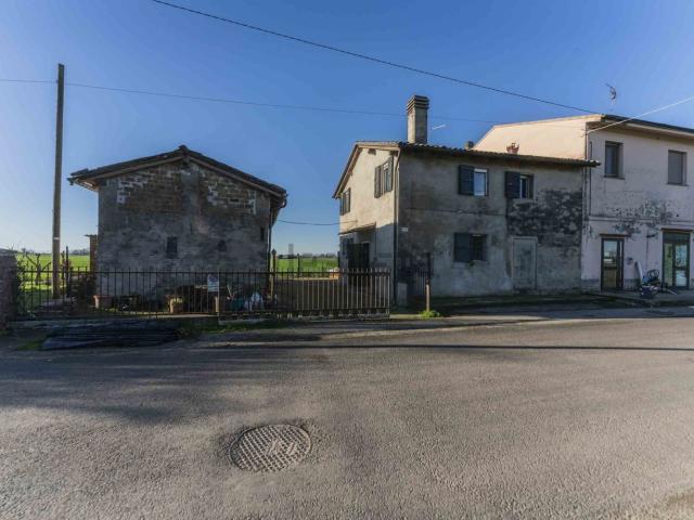 Costruzione in vendita di m² in Via G. Setti, 1528