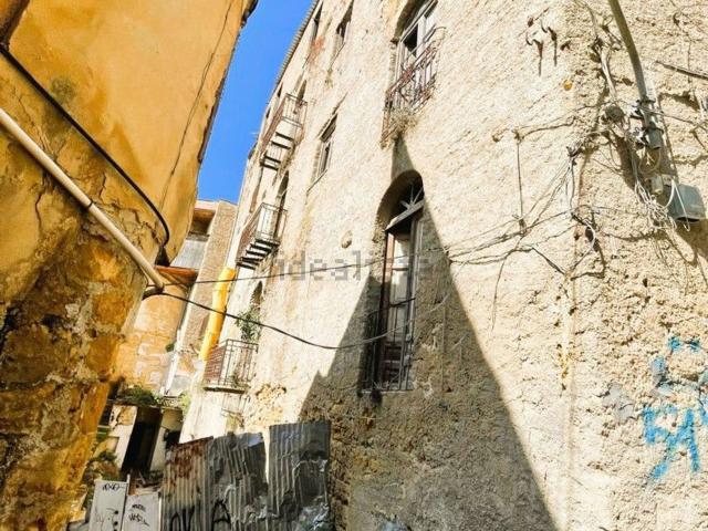 Costruzione in vendita di m² in Via Gallo, 21