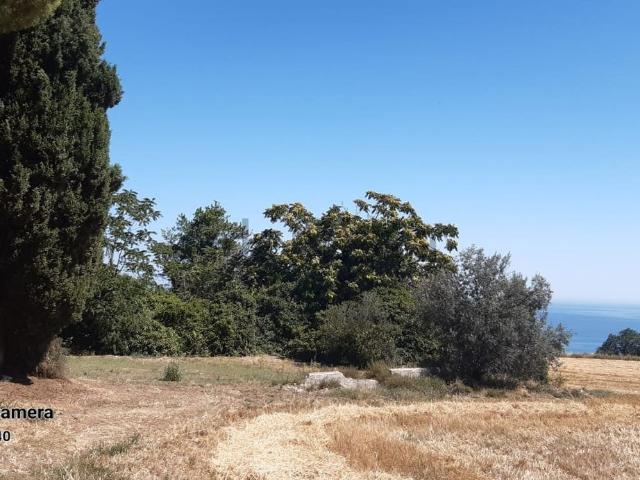 Costruzione in vendita di m² in Via Giacomo Leopardi