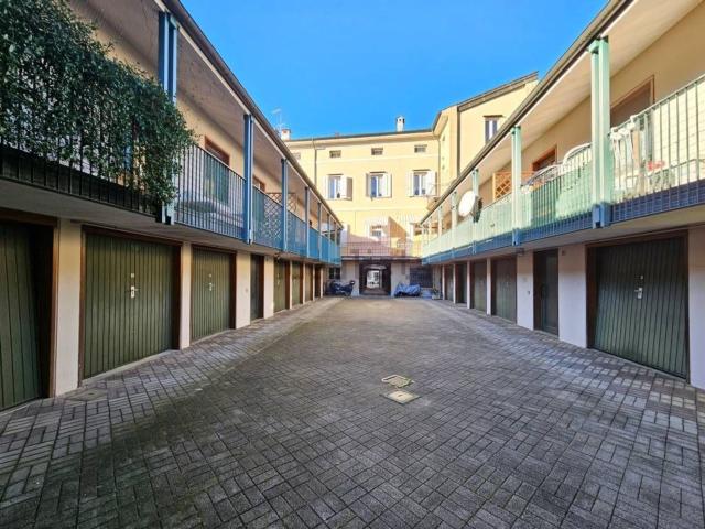 Costruzione in vendita di m² in Via Giosuè Carducci, 28