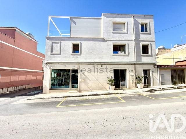Costruzione in vendita di m² in Via Giosuè Carducci, 38