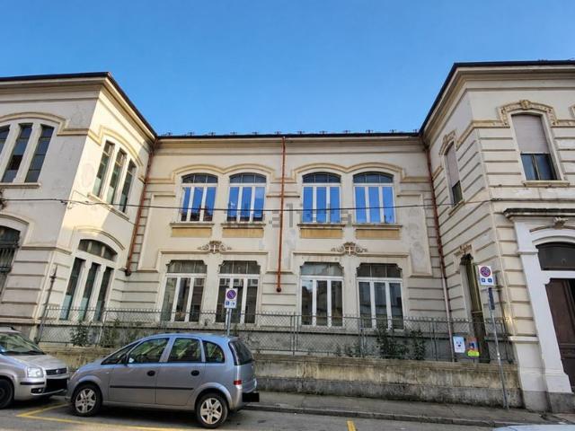 Costruzione in vendita di m² in Via Giuseppe Bocca, 1