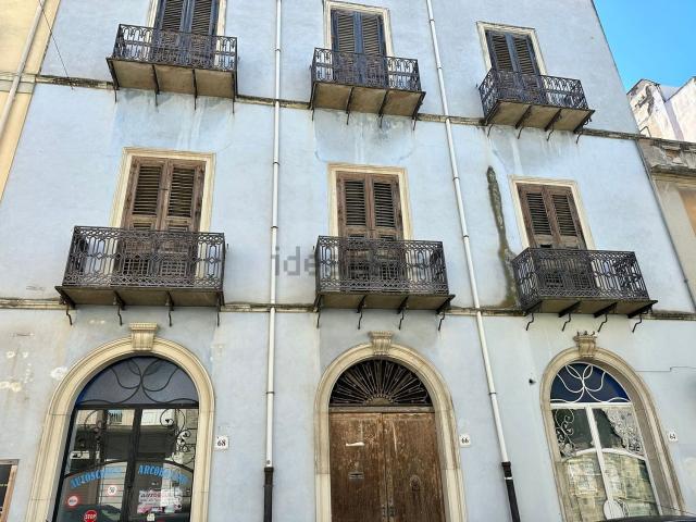 Costruzione in vendita di m² in Via Giuseppe Garibaldi, 68