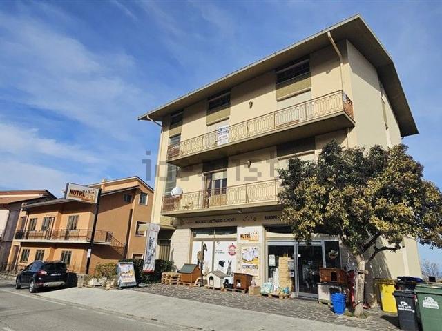 Costruzione in vendita di m² in Via IV Novembre, 5