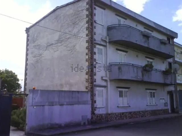 Costruzione in vendita di m² in Via Ippolito Nievo