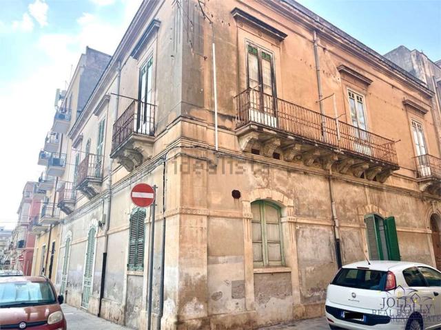 Costruzione in vendita di m² in Via Isonzo