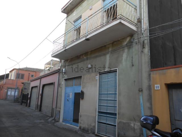 Costruzione in vendita di m² in Via la Rosa, 70
