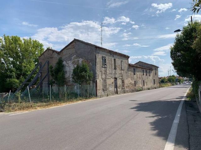 Costruzione in vendita di m² in Via Padulli