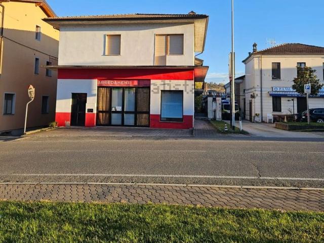 Costruzione in vendita di m² in Via Piacenza, 28