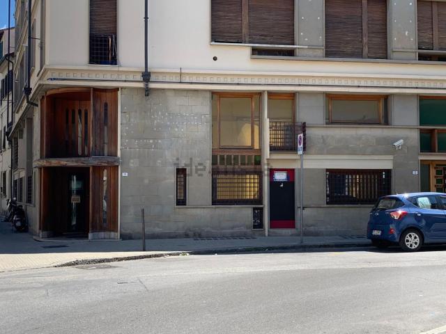 Costruzione in vendita di m² in Via Porta Lucchese