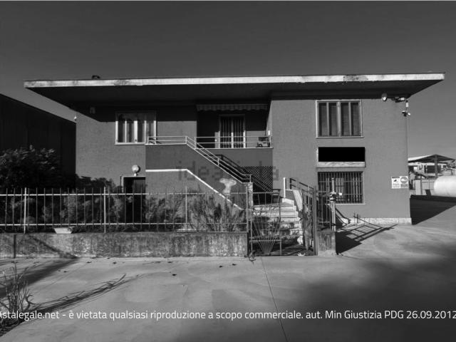 Costruzione in vendita di m² in Via Quari Destra, 51