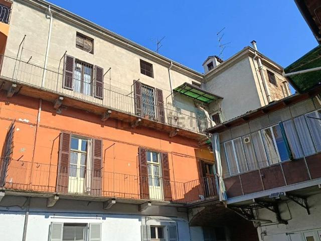 Costruzione in vendita di m² in Via Ruffino Aliora, 24