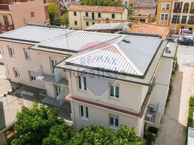 Costruzione in vendita di m² in Via Raffaello Sanzio, 82