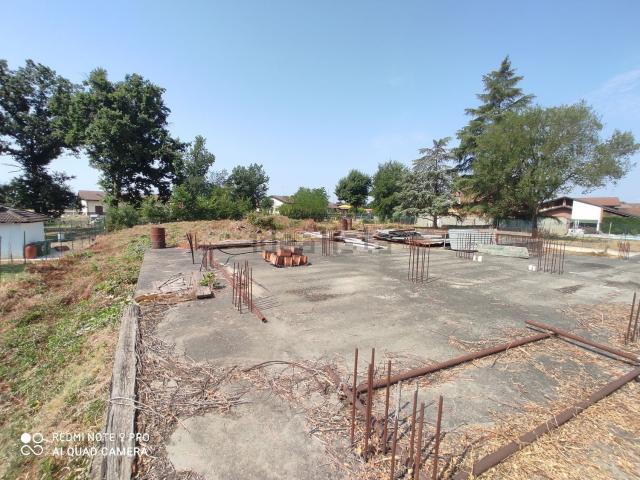 Costruzione in vendita di m² in Via Remotti
