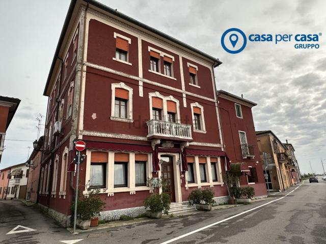 Costruzione in vendita di m² in Via Riviera Marconi