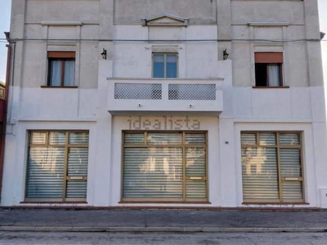 Costruzione in vendita di m² in Via Roma, 40