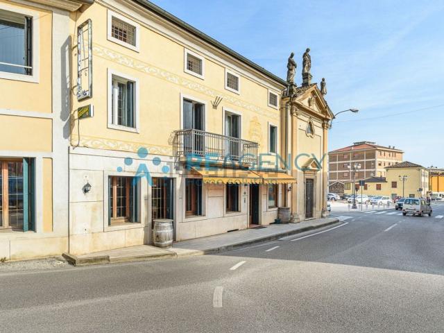 Costruzione in vendita di m² in Via Roma, 5