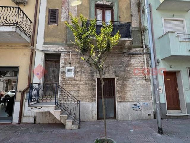 Costruzione in vendita di m² in Via Roma, 73