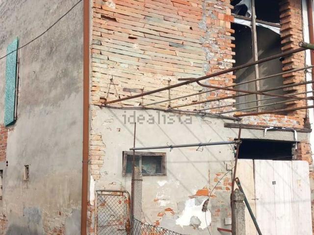 Costruzione in vendita di m² in Via Stradello Peloso