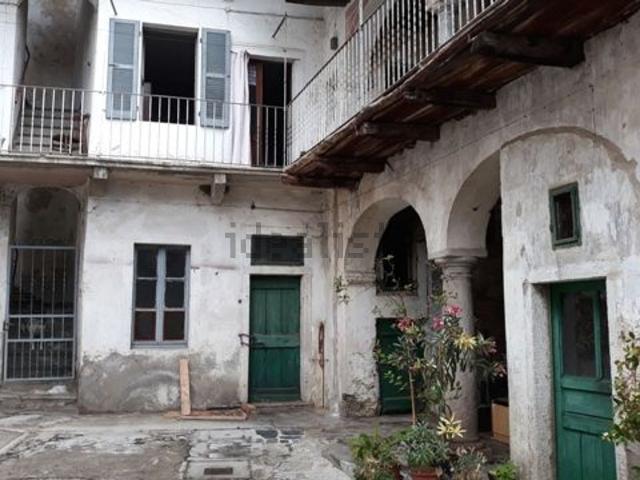 Costruzione in vendita di m² in Via San Torre