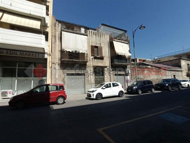 Costruzione in vendita di m² in Via Sbarre Centrali, 327