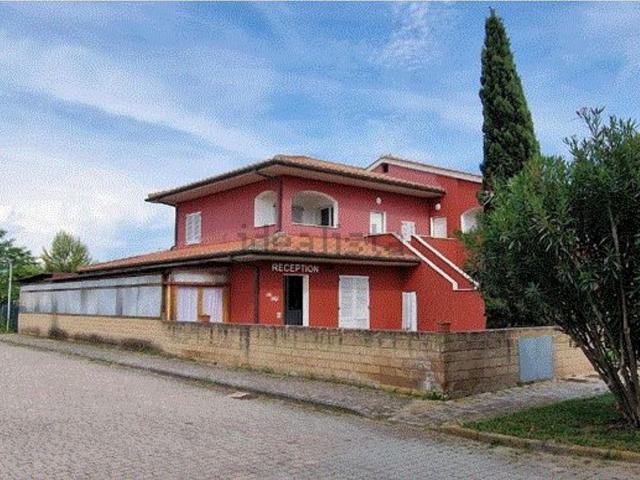 Costruzione in vendita di m² in Via Scarlinese