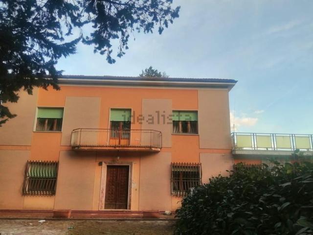 Costruzione in vendita di m² in Via Sferracavalli, 88