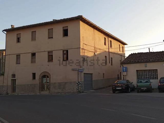Costruzione in vendita di m² in Via Simone Martini