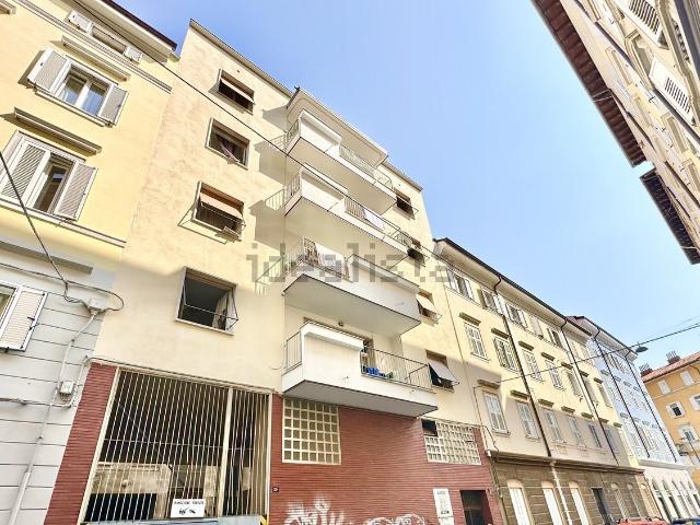 Costruzione in vendita di m² in Via Tommaso Luciani, 20