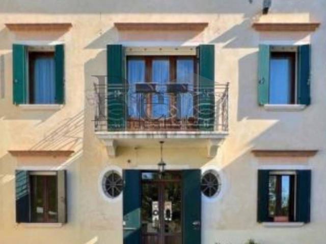 Costruzione in vendita di m² in Via Torcelle