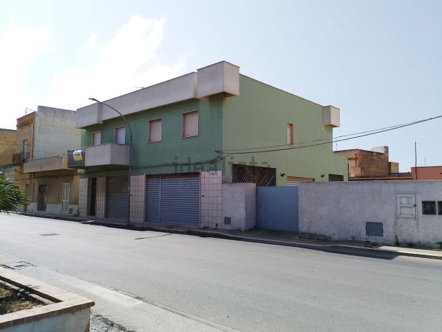 Costruzione in vendita di m² in Via Trapani