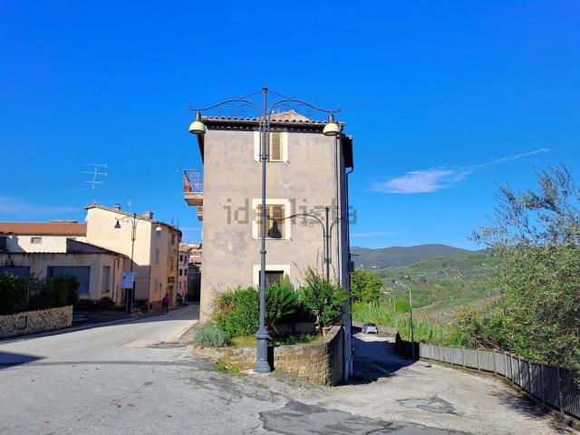 Costruzione in vendita di m² in Via Trebula mutuesca