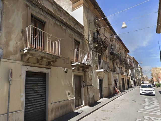 Costruzione in vendita di m² in Via Umberto I, 97