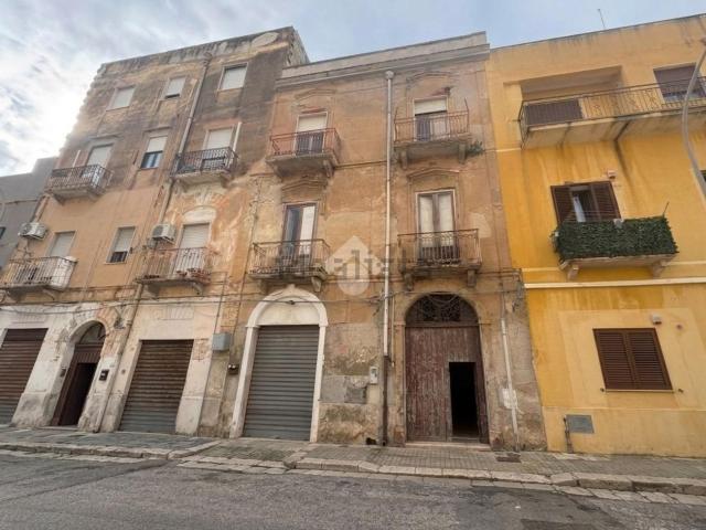 Costruzione in vendita di m² in Via XX Settembre, 38