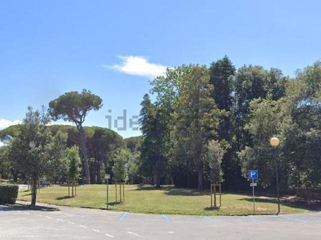 Costruzione in vendita di m² in Viale IV Novembre