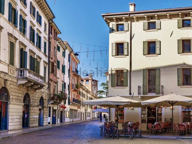 Costruzione in vendita di m² in Vicolo Miracoli