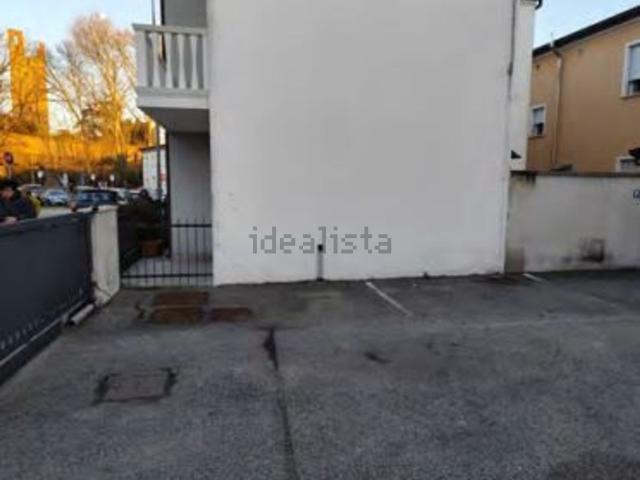 Costruzione in vendita di m² in Vicolo Ciro Menotti, 1